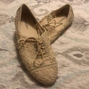 Women’s Crochet Shoes